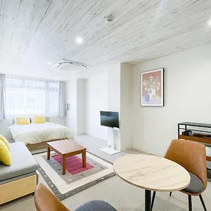 Merdeacube Nambaminami 大阪市